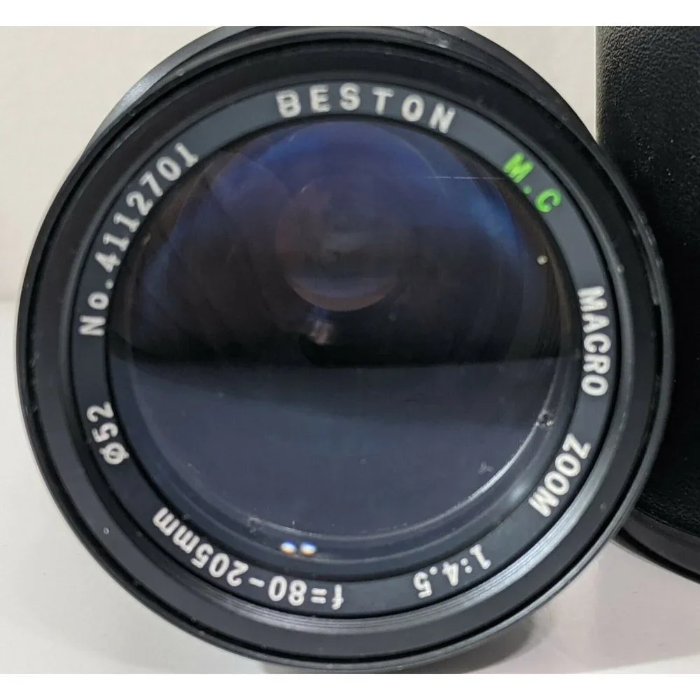 Beston M.C Macro Zoom 1:4.5 f=80-205mm camera lens MInolta SLR